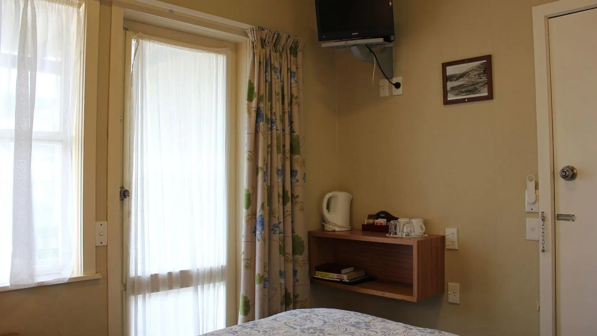 Halswell Lodge Wellington 3*,  New Zealand